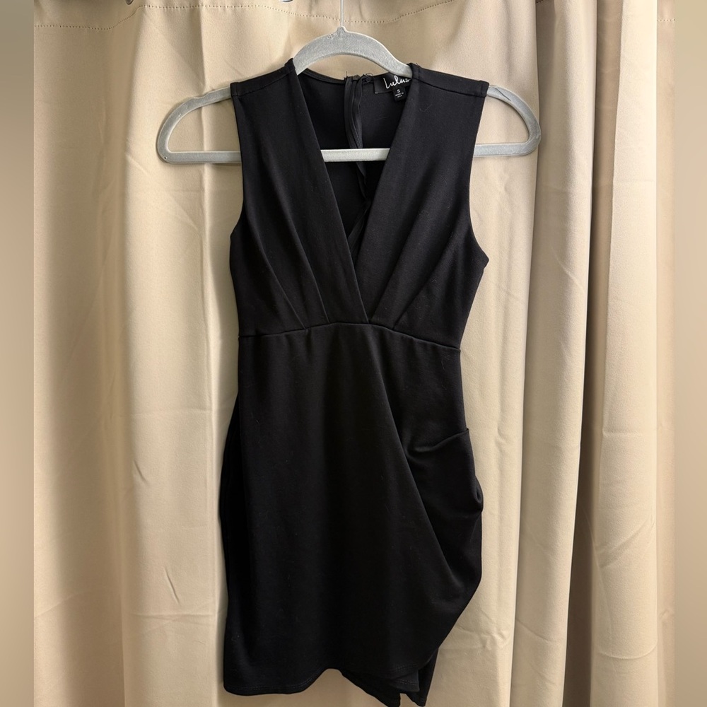 Lulu's Tight Black Dress